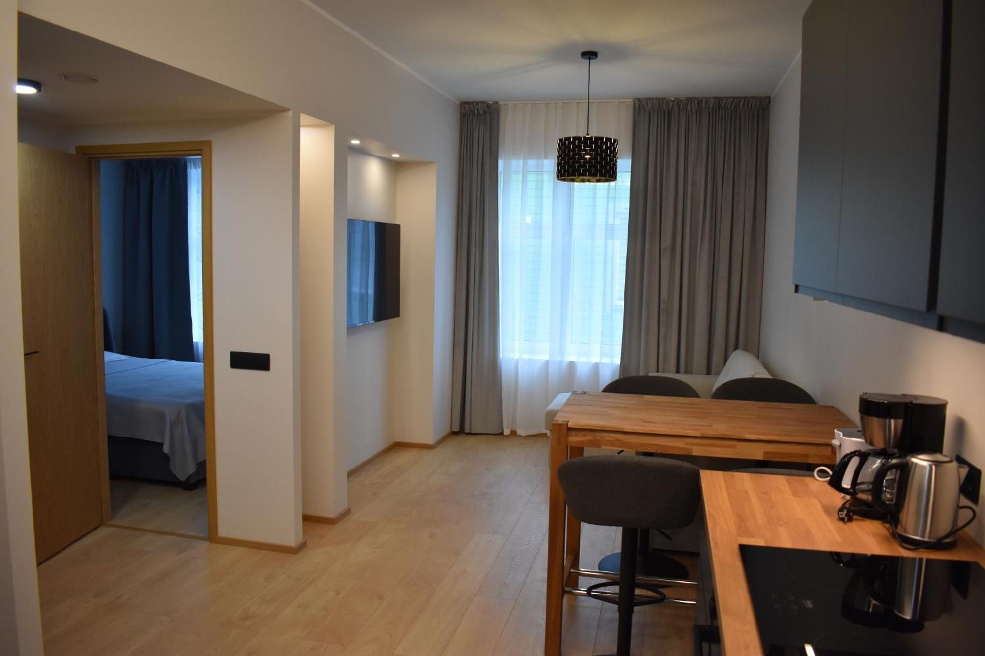 Suur-Posti Apartments Pärnu Buitenkant foto