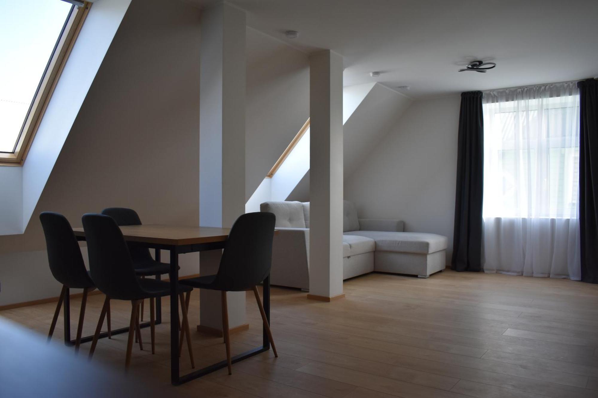Suur-Posti Apartments Pärnu Buitenkant foto